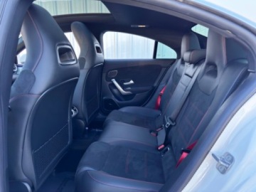 Mercedes CLA C118/X118 2024 Mercedes-Benz CLA AMG CLA 35 4MATIC 2024r. 2.0 Benzyna 302KM, zdjęcie 15