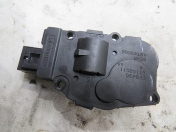 MERCEDES W204 МОТОР ОБОГРЕВАТЕЛЯ