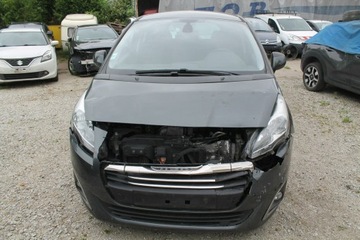 Peugeot 5008 I Minivan Facelifting 1.6 BlueHDi 120KM 2016 Peugeot 5008 ROK 2016 POJ 1,6 120 KM, zdjęcie 1