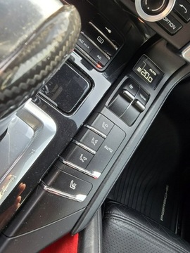 Porsche Cayenne II SUV 4.8 S V8 400KM 2011 Porsche Cayenne S Black Edition, zdjęcie 18