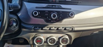 Alfa Romeo Giulietta Nuova II Hatchback 5d 1.6 JTD 16v 105KM 2011 Alfa Romeo Giulietta Jeden Właściciel, zdjęcie 24