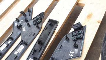 A4 B9 8W LIŠTA DEKORACE DVEŘE PĚNA 1LQ 4X