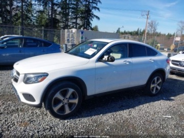 Mercedes GLC C253 2017 Mercedes-Benz GLC 2017 MERCEDES-BENZ GLC 300 COUPE 4MATIC 2.0 Benzyna 241KM, zdjęcie 14