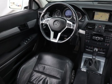 Mercedes Klasa E W212 Coupe 250 CGI BlueEFFICIENCY 204KM 2012 Mercedes E E 250, Salon Polska, Automat, Skóra, zdjęcie 6