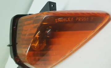 Указатель поворота ПРАВЫЙ Honda VFR 800 V-TEC 04