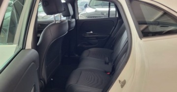 Mercedes GLA II Off-roader Facelifting 1.3 200 163KM 2025 Mercedes-Benz GLA Salon Polska jak nowy 1.3 Benzyna 163KM, zdjęcie 8