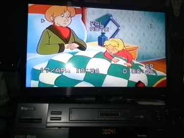 Toshiba V841EG HI-FI СТЕРЕОВИДЕОМАГНИТ, ОРИГИНАЛЬНЫЙ ПУЛЬТ ДИСТАНЦИОННОГО УПРАВЛЕНИЯ!