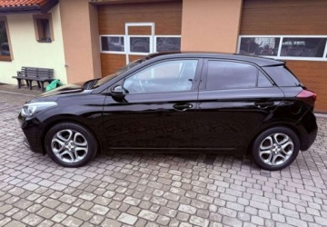 Hyundai i20 II Hatchback 5d Facelifting KAPPA 1.2 MPI 84KM 2018 Hyundai i20 Rezerwacja 1.2 Benzyna 84KM, zdjęcie 2