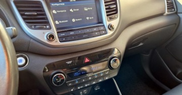Hyundai Tucson III SUV 1.7 CRDI 115KM 2017 Hyundai Tucson 1,7 CRDI 115KM Skora Navi Kamera Serwis 1.7 Diesel 115KM, zdjęcie 34