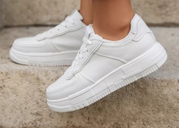 Damskie Białe Sneakersy tenisówki trampki Adidasy wsuwane na koturnie r 40