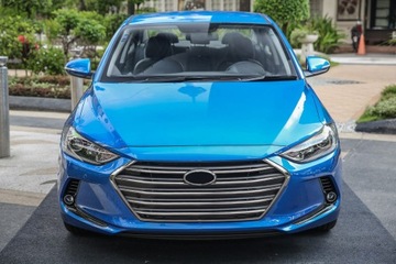 HALOGEN PŘEDNÍ LEVÝ 92201F2000 HYUNDAI ELANTRA VI AD 2015-2018