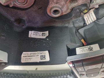 КОЖАНЫЙ РУЛЬ LAND ROVER DISCOVERY SPORT L550