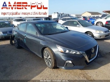 Nissan Altima V 2022 Nissan Altima 2022 Nissan Altima 2.5 SV Sedan 2.5 Benzyna 188KM