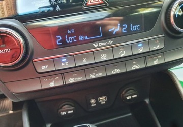 Hyundai Tucson III SUV 1.7 CRDi 141KM 2016 Hyundai Tucson Premium Panorama Hands Free GetHelp 1.7 Diesel 141KM, zdjęcie 16