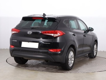 Hyundai Tucson III SUV 1.7 CRDi 141KM 2016 Hyundai Tucson 1.7 CRDi, Salon Polska, Automat, zdjęcie 4