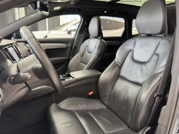 Volvo V90 II Plug-In Facelifting 2.0 T8 Plug-In Hybrid 391KM 2021 Volvo V90 T8 AWD Plug-In Hybrid R-Design HUD ACC Bowers Wilkins 2.0, zdjęcie 8