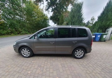 Volkswagen Touran I 2.0 TDI 170KM 2007 Volkswagen Touran Volkswagen Touran 2.0 TDI DPF DSG Highline 2.0 Diesel, zdjęcie 3