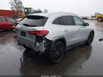 Mercedes GLA II 2021 Mercedes-Benz GLA 2021 r., 2,0L 4MATIC 2.0 Benzyna 221KM, zdjęcie 7