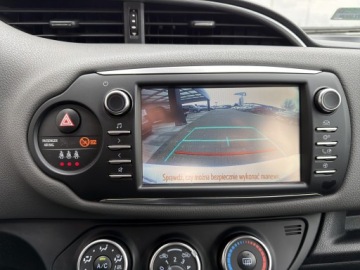 Toyota Yaris III Hatchback 5d Facelifting 2017 1.5 Dual VVT-iE 111KM 2019 Toyota Yaris 1,5-Dual-VVT-iE III (2011-2019) 1.5 P, zdjęcie 15