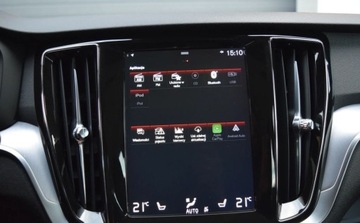 Volvo V60 I Kombi Facelifting 2.0 D3 DRIVE-E 150KM 2018 Volvo V60 2.0 D Automatic Skora Navi Ledy Virtual Kamera 2.0 Diesel 150KM, zdjęcie 24
