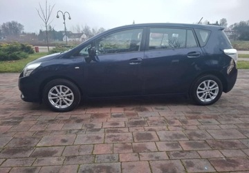 Toyota Verso Minivan 1.8 Valvematic 147KM 2010 Toyota Verso 147 Tys km 1.8 Benzyna 147KM, zdjęcie 2