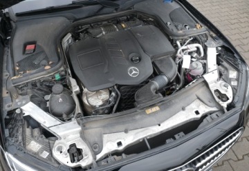Mercedes Klasa E W214 2023 Mercedes E300de 306ps Szyber Blis Virtual Webasto Kamera LKA NFC Sam Parkuj, zdjęcie 21