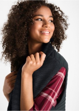 ЧЕРНЫЙ ТРИКОТАЖНЫЙ ЖИЛЕТ__52