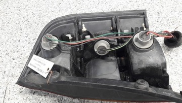 043-2254L SVĚTLO LEVÝ MAZDA 323 P V 99R