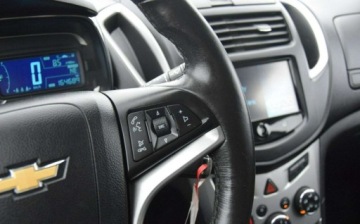 Chevrolet Trax 1.6 115KM 2013 Chevrolet Trax 1.6 MPI Biala Perla Klima Kamera Hak Sprowadzony Oplacony, zdjęcie 24