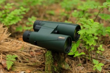 Бинокль Delta Optical Forest II 12x50 + футляр для переноски + ПРИНАДЛЕЖНОСТИ