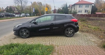 Kia Ceed II Hatchback 5d Facelifting 1.4 DOHC 100KM 2017 Kia Ceed Android auto 1.4 benzyna PoroCeed cupe 1.4 Benzyna 100KM, zdjęcie 3