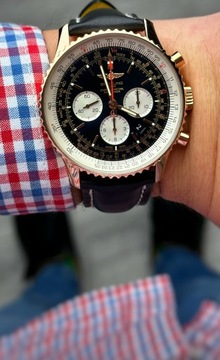 BREITLING Navitimer 1 B01 Chronograph 46 mm Rose Gold RB0127