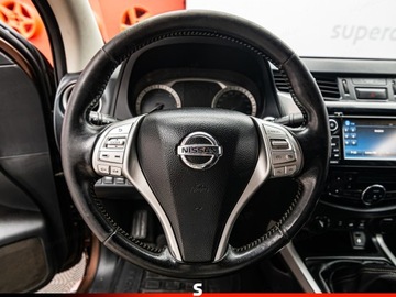 Nissan Navara IV Double Cab 2.3 190KM 2018 NISSAN Navara 2.3 dCi Tekna Pickup 190KM 2018, zdjęcie 10