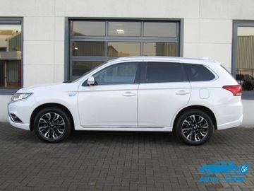 Mitsubishi Outlander III 2016 Mitsubishi Outlander PHEV*RADARY*ACC*MAX OPCJA*TOP, zdjęcie 11