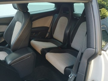 Volkswagen Scirocco III Coupe 1.4 TSI 160KM 2010 Volkswagen Scirocco 1.4 TSI 160KM Klimatronic, zdjęcie 16