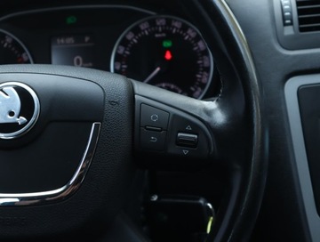 Skoda Octavia II Hatchback Facelifting 1.4 TSI 122KM 2012 Skoda Octavia 1.4 TSI, Salon Polska, DSG, Klima, zdjęcie 18