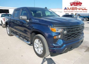 Chevrolet Silverado II 2022 Chevrolet Silverado 1500 Short Bed Custom 2022 2.7 Benzyna 310KM
