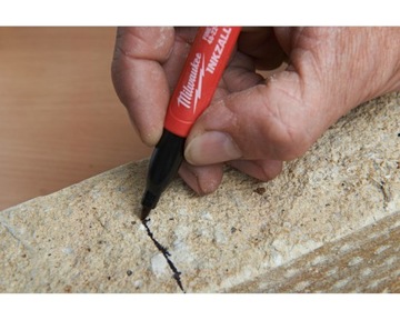 Marker Permanentny 4 Kolory Pisak Budowalny Czarny Czerwony Szybkoschnący