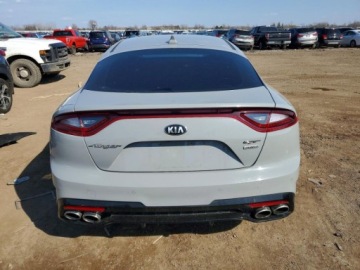 Kia Stinger Liftback 3.3 T-GDi 366KM 2018 Kia Stinger GT 2018 3.3 Benzyna 365KM, zdjęcie 2