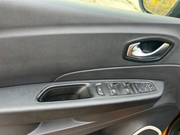 Renault Captur I Crossover Facelifting 0.9 Energy TCe 90KM 2018 Renault Captur 0.9 Benzyna Klimatronic, zdjęcie 7