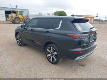 Mitsubishi Outlander III 2025 Mitsubishi Outlander SE 2025 2.5l 2.5 Benzyna 181KM, zdjęcie 3