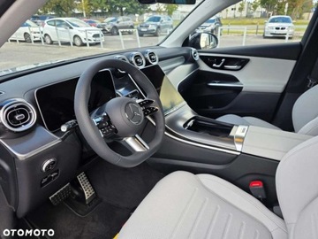 Mercedes GLC C254/X254 Coupe 2.0 220d 197KM 2025 Mercedes-Benz GLC Mercedes-Benz GLC 220 d 4Matic 9G-TRONIC Edition Avantga, zdjęcie 5