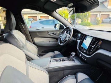 Volvo XC60 II Crossover D4 190KM 2020 Volvo XC 60 ___R-Design___2.0 D4 190KM Geartronic FULL LED Virtual Kamera, zdjęcie 20