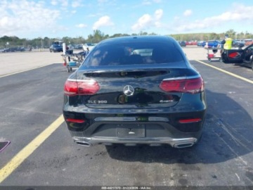 Mercedes GLC C254/X254 2023 Mercedes-Benz GLC 300 4Matic Coupe 2023 2.0 Benzyna 255KM, zdjęcie 4