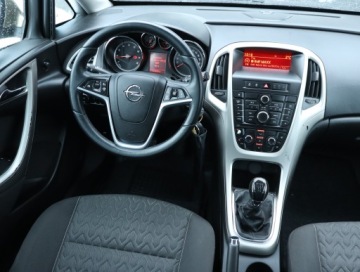 Opel Astra J Hatchback 5d Facelifting 1.6 Twinport ECOTEC 115KM 2013 Opel Astra 1.6 16V, Salon Polska, 1. Właściciel, zdjęcie 6