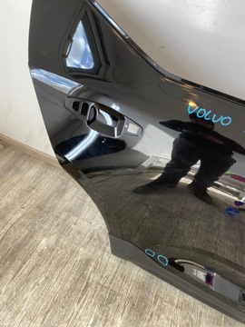 Volvo xc40, задняя правая дверь, красивый