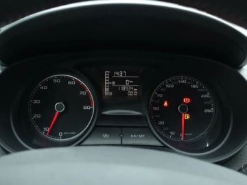 Seat Ibiza IV Hatchback 5d Facelifting 1.2 TSI 105KM 2013 Seat Ibiza 1.2 TSI, Klima, Klimatronic, Tempomat, zdjęcie 10