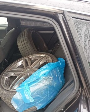 Audi A4 B8 Limousine Facelifting 2.0 TDI 177KM 2014 Audi A4 Avant Audi A4 Avant 2.0 TDI DPF quattro S tronic Attraction 2.0, zdjęcie 12