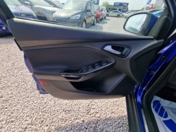 Ford Focus III Kombi Facelifting 1.5 EcoBoost 150KM 2017 Ford Focus 1.5 EcoBoost 150Ps Navi Alu Ledy Sliczny Gwarancja 1.5 Benzyna, zdjęcie 9