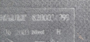 ZADNÍ POLIČKA KUFRU RENAULT MEGANE II 8200034999